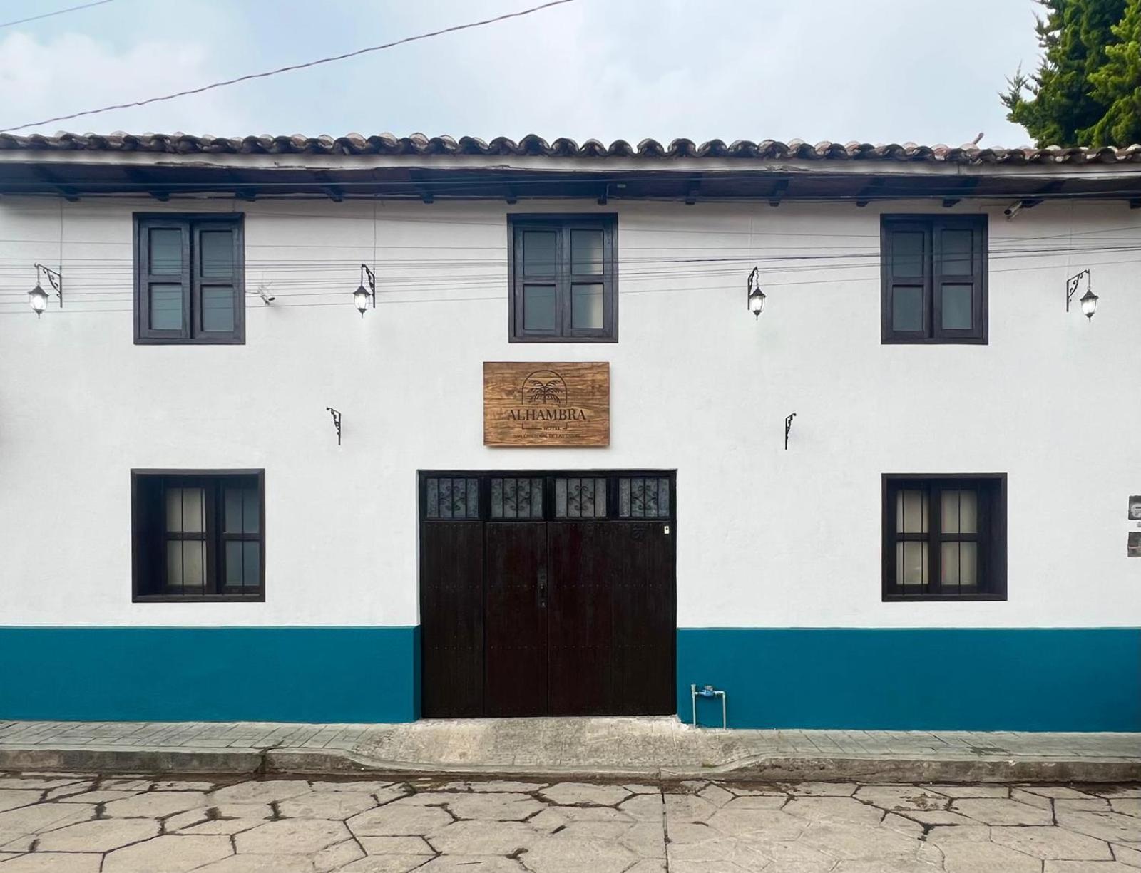Alhambra Hotel - San Cristóbal de Las Casas المظهر الخارجي الصورة